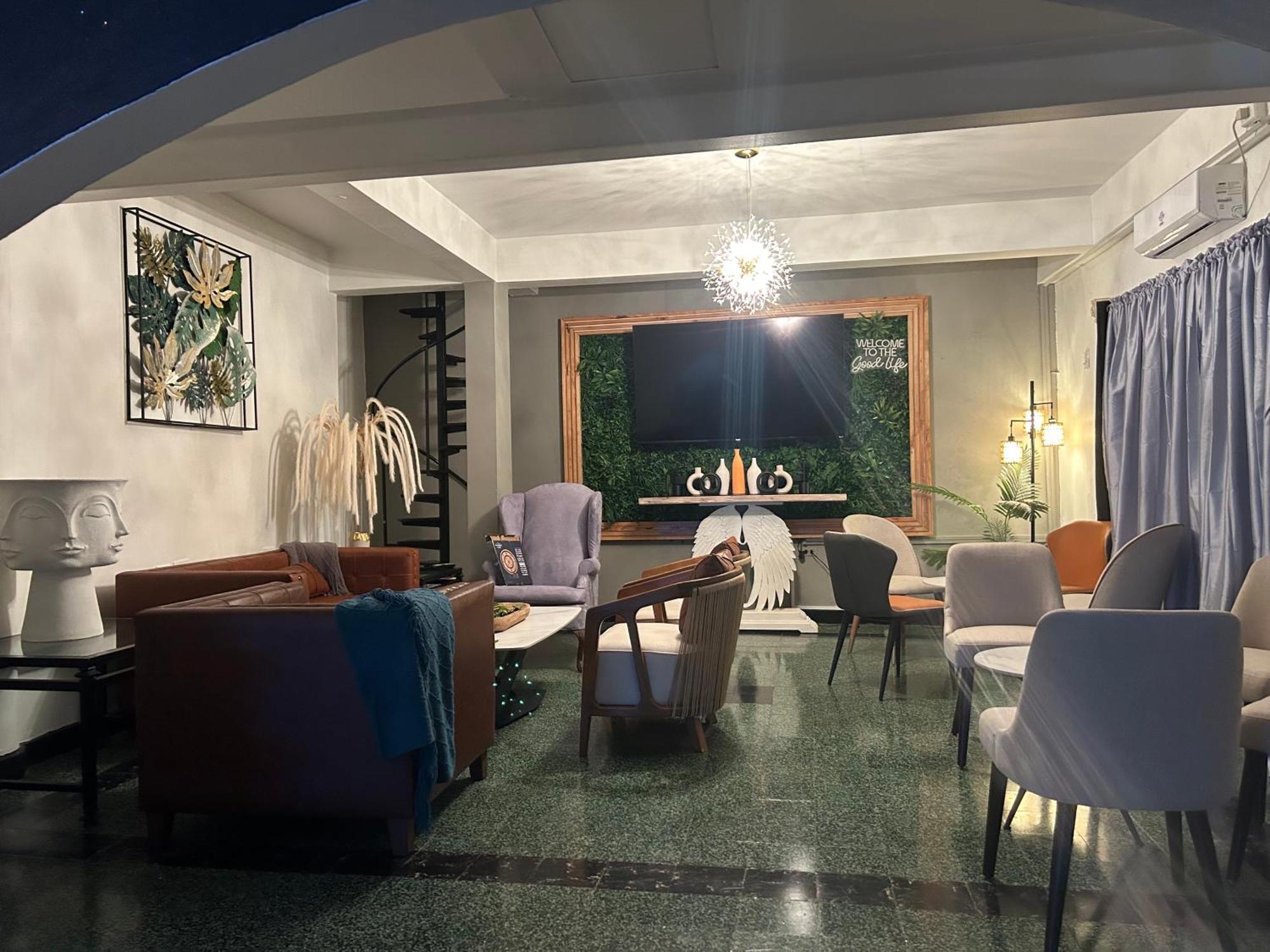 The Royal Nest Trinidad Bed & Breakfast Diego Martin Exterior photo